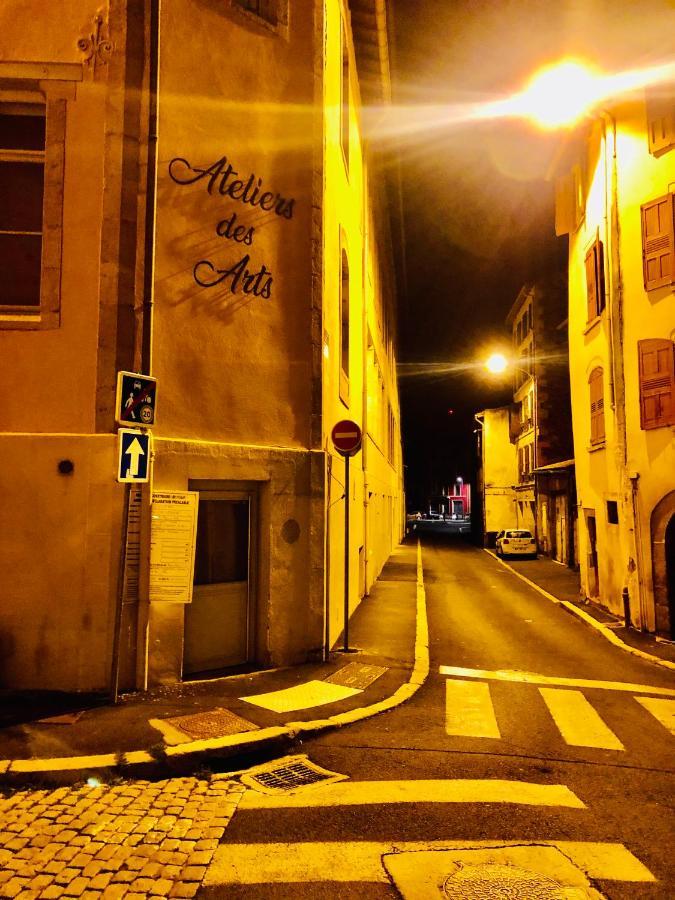 Magnifique Appartement Tout Equipe - 6 Personnes Le Puy-en-Velay Eksteriør bilde